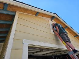 Best James Hardie Siding  in Floresville, TX